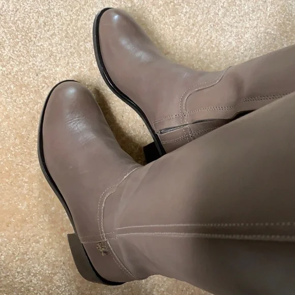 Tory Burch 7.5 Tall Leather Riding Boot Brand New